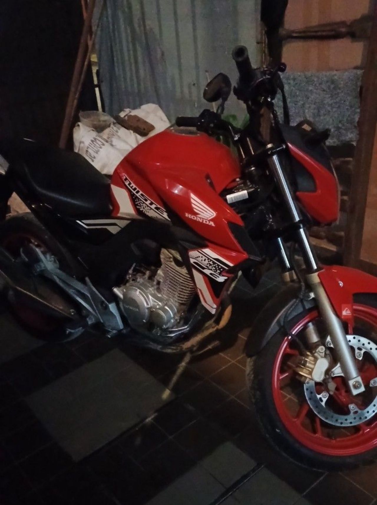 Honda CB Usada en Buenos Aires, deRuedas