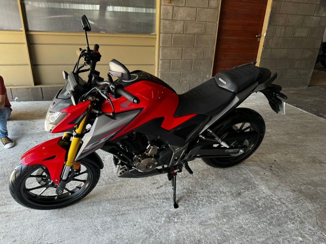 Honda CB Usada en Córdoba, deRuedas