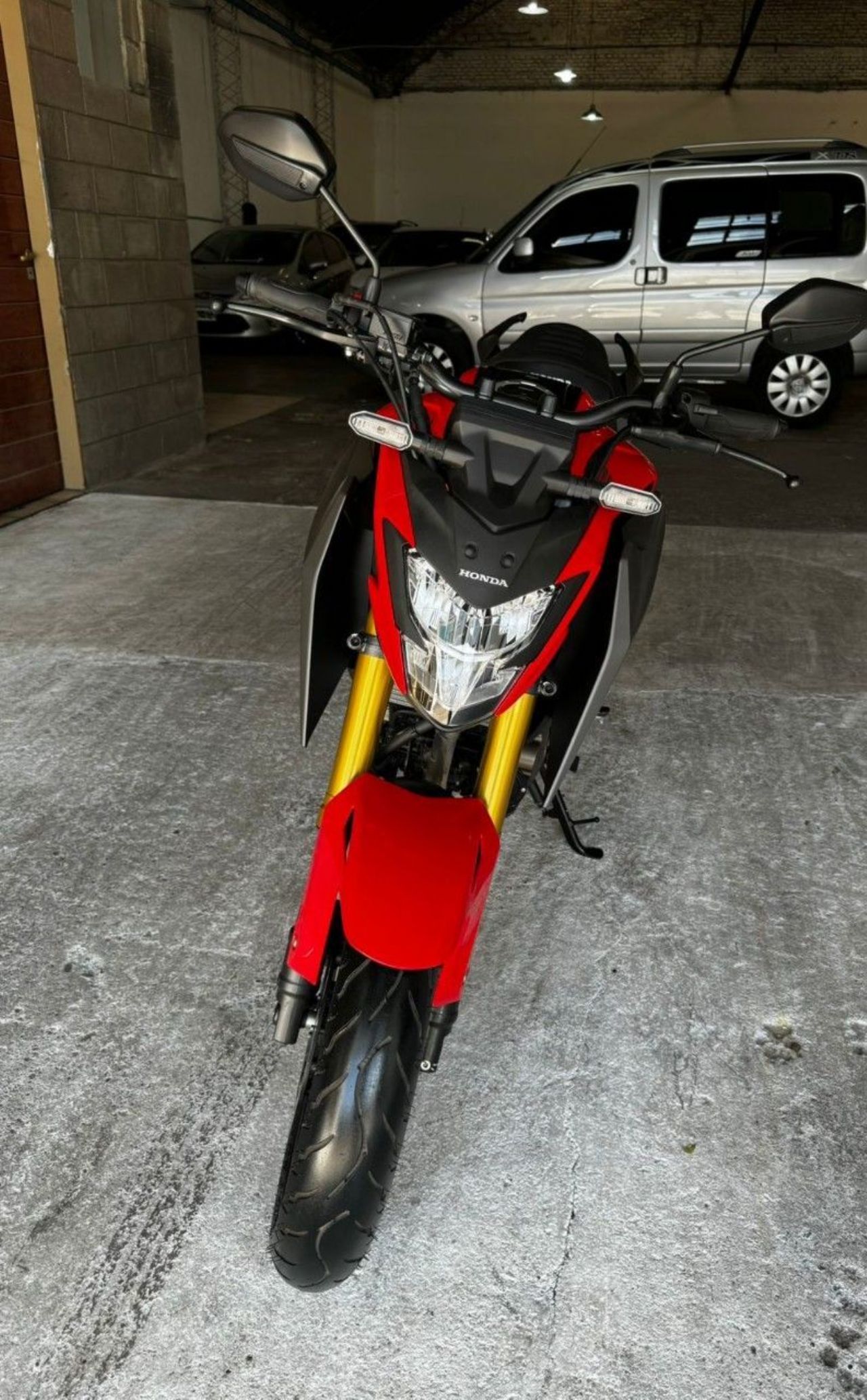 Honda CB Usada en Córdoba, deRuedas