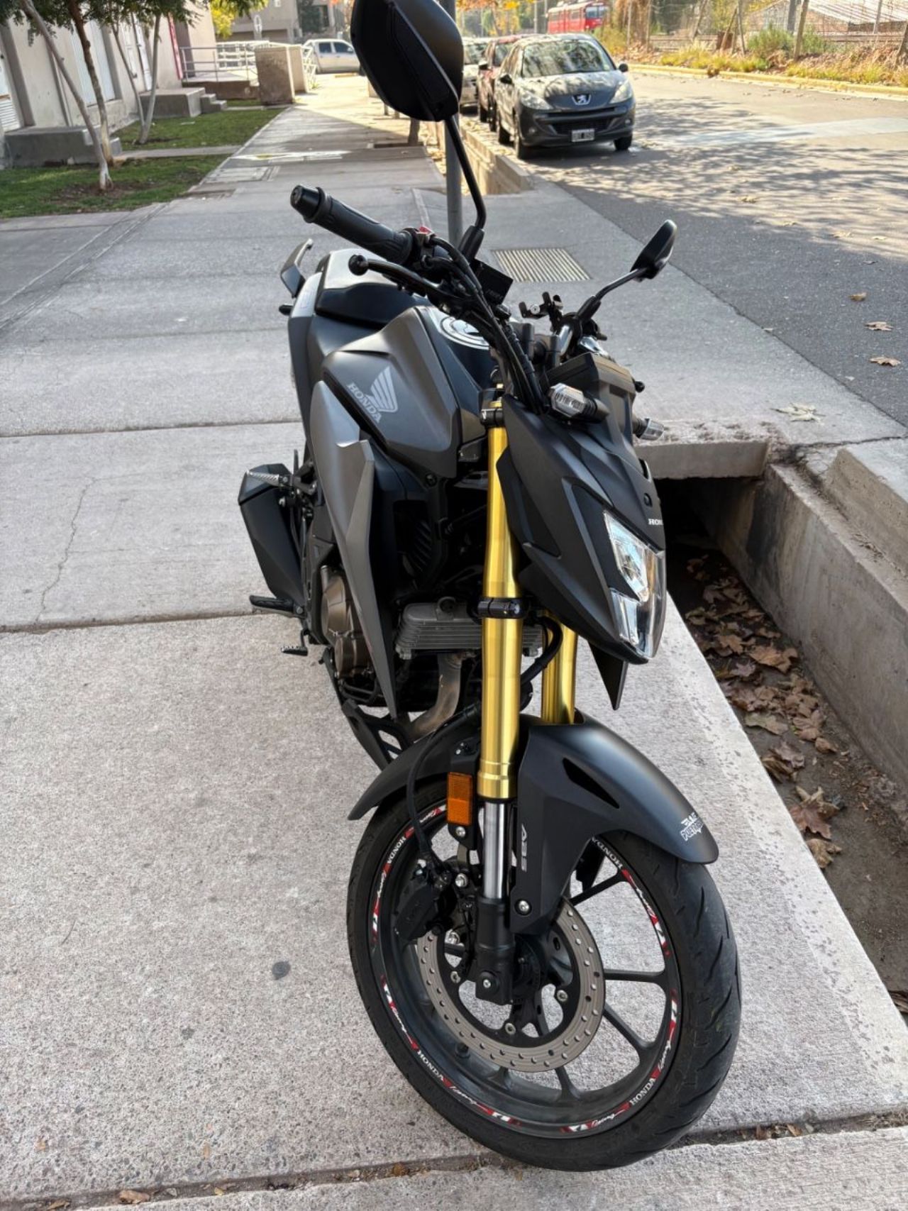 Honda CB Usada en Mendoza, deRuedas