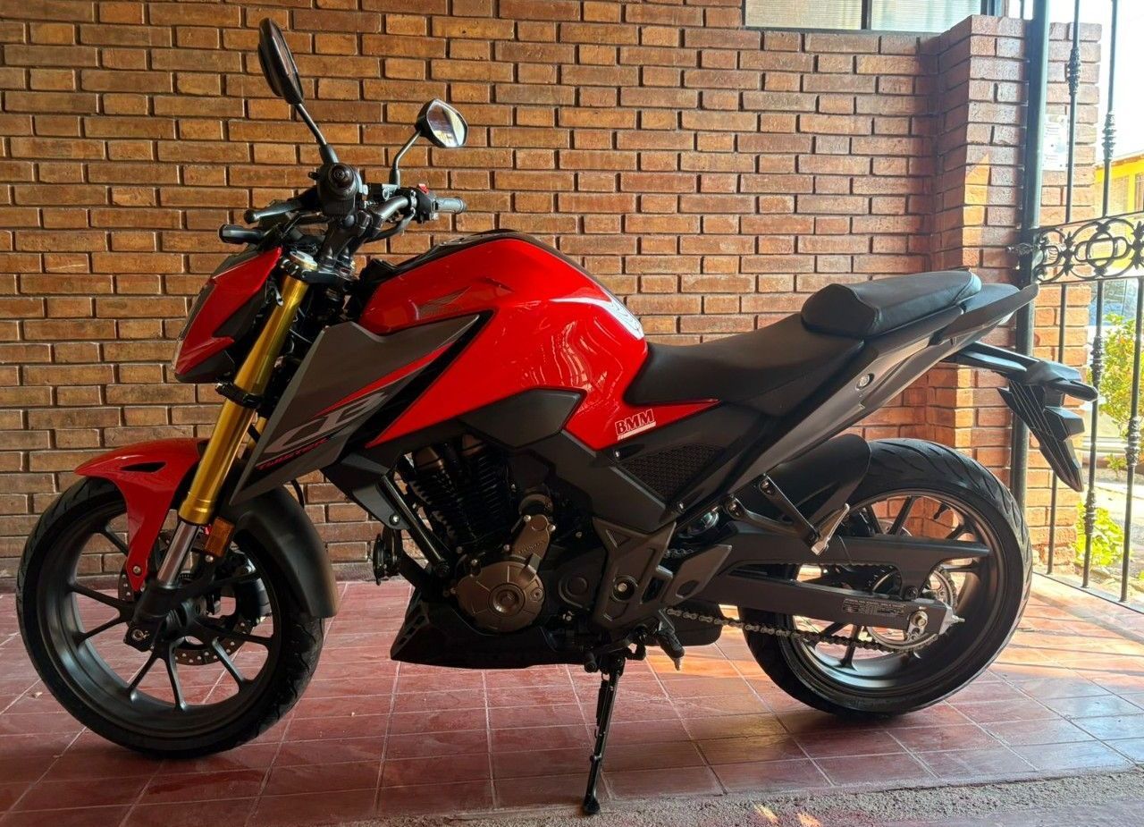Honda CB Usada en Mendoza, deRuedas