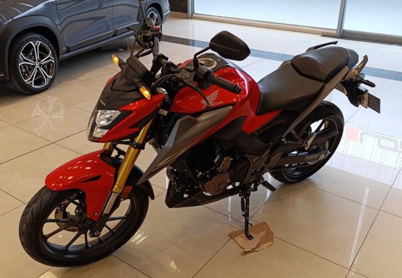 Honda CB Usada Financiado en Córdoba, deRuedas