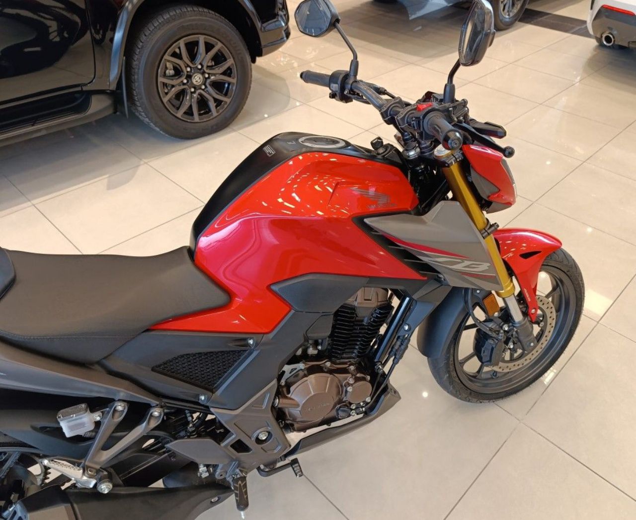 Honda CB Usada Financiado en Córdoba, deRuedas