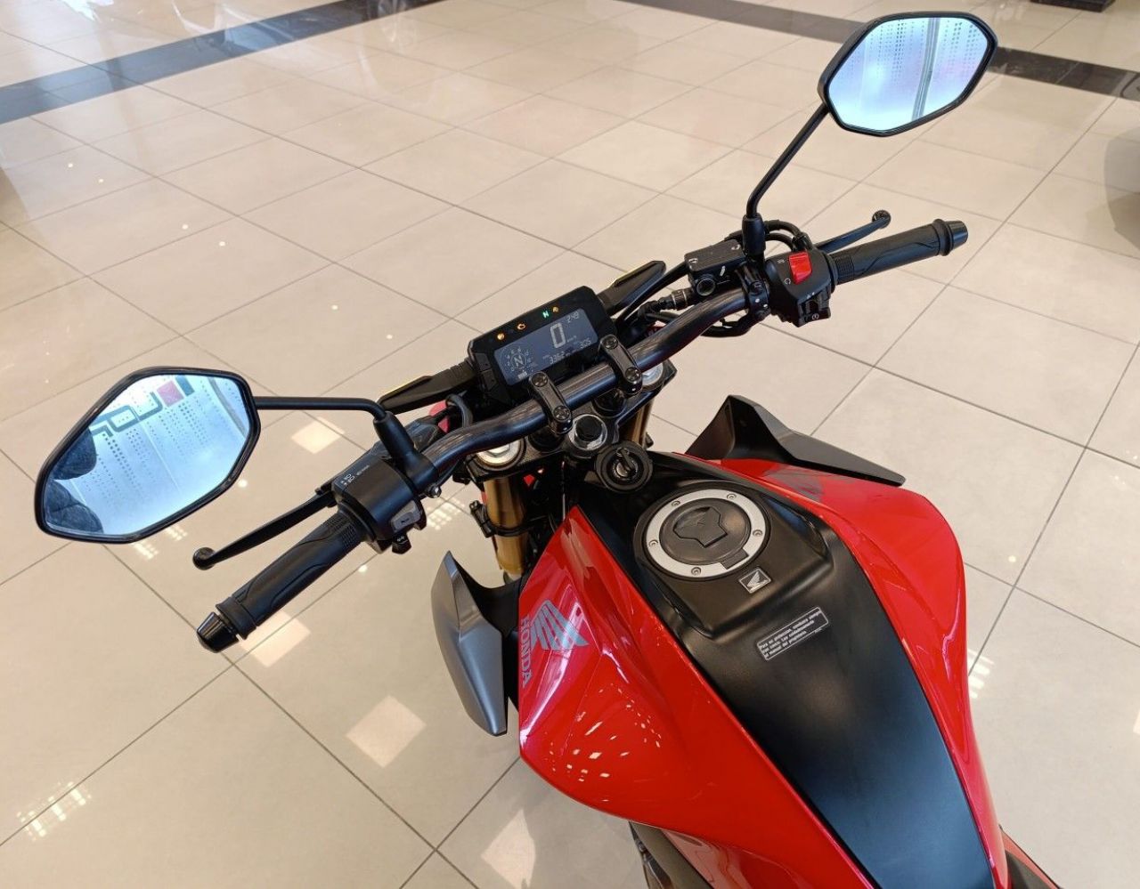 Honda CB Usada Financiado en Córdoba, deRuedas