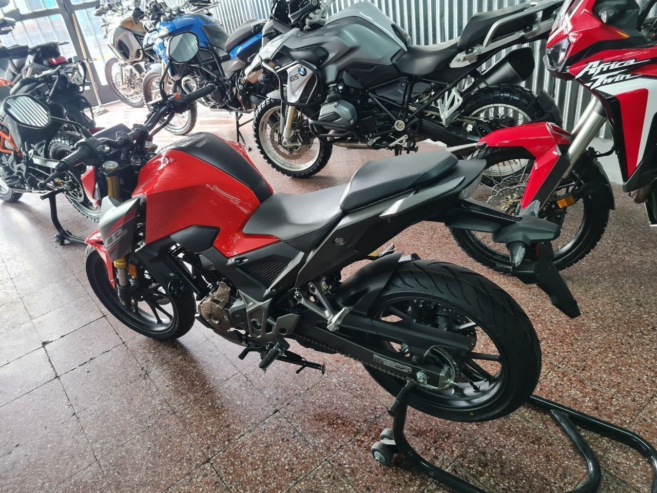 Honda CB Nueva en Mendoza, deRuedas