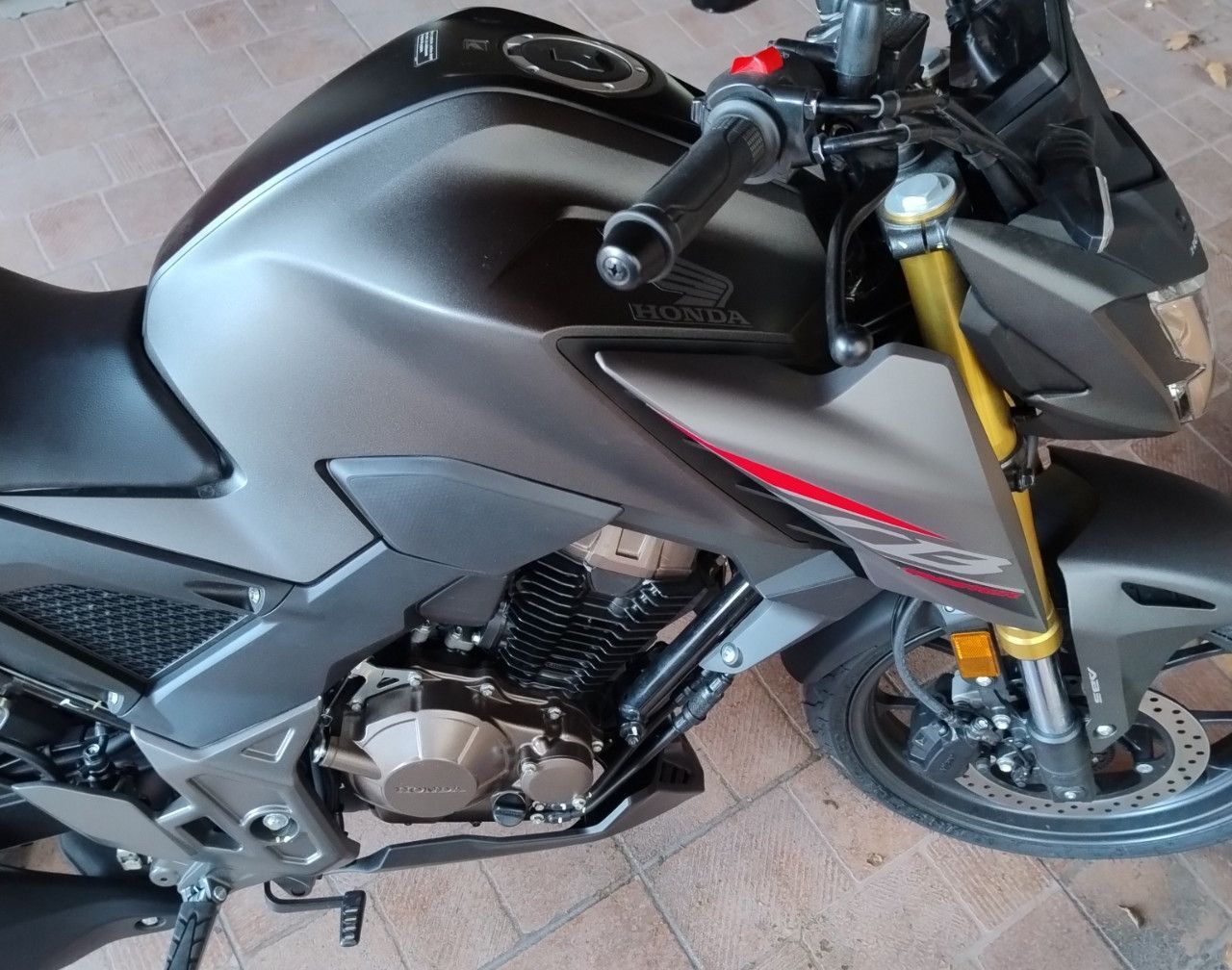 Honda CB Usada en Mendoza, deRuedas