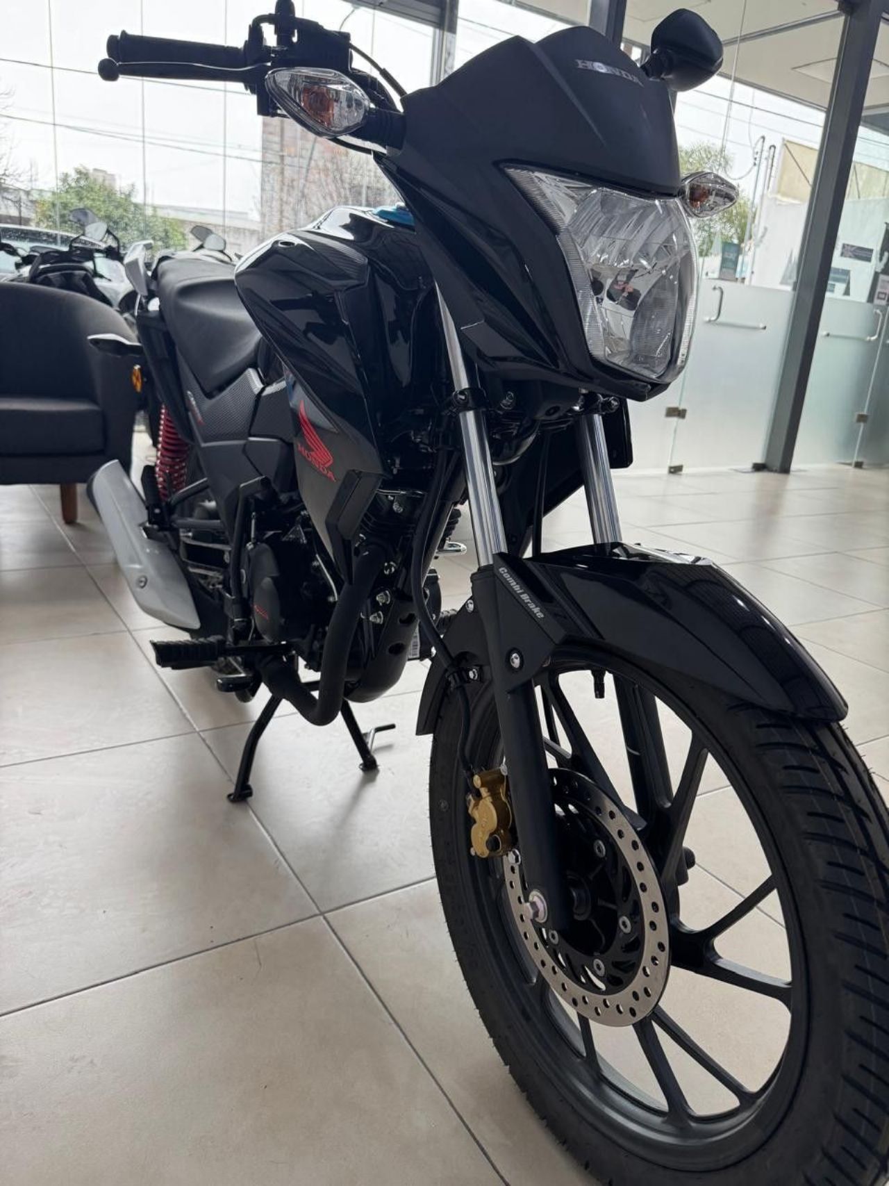 Honda CB Nueva en Córdoba, deRuedas
