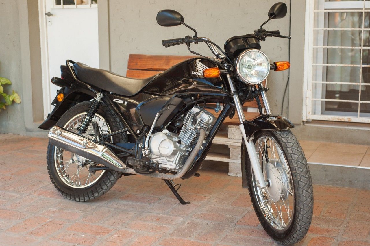 Honda CB1 Usada en Córdoba, deRuedas