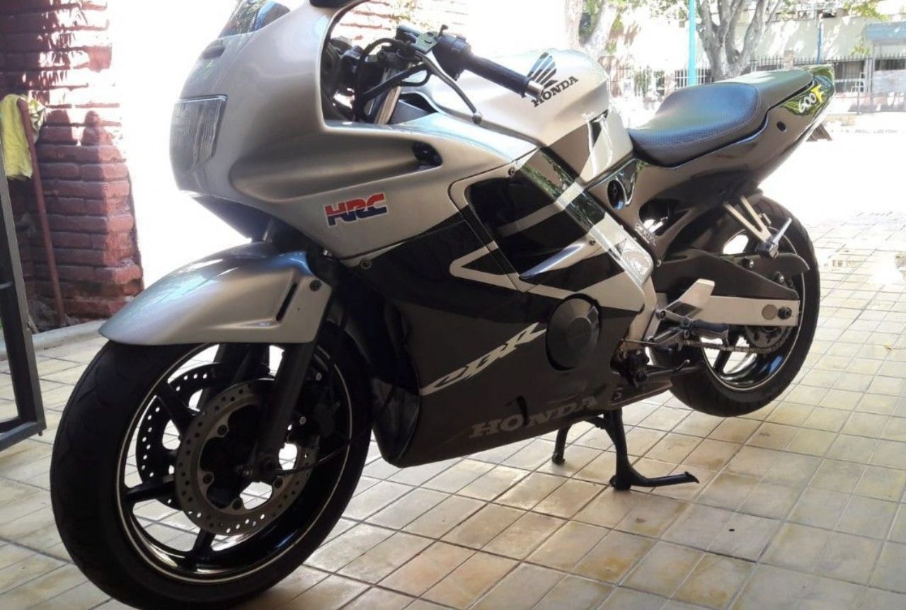 Honda CBR Usada en Mendoza, deRuedas