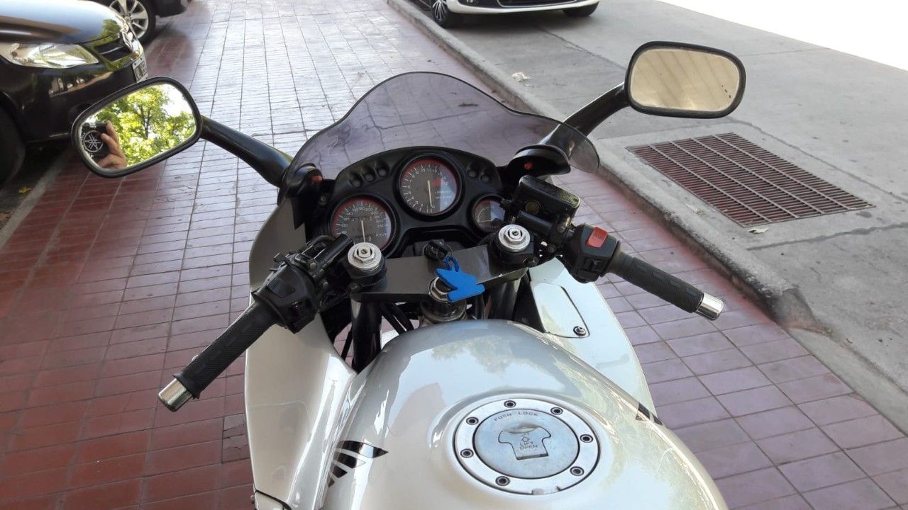 Honda CBR Usada en Mendoza, deRuedas