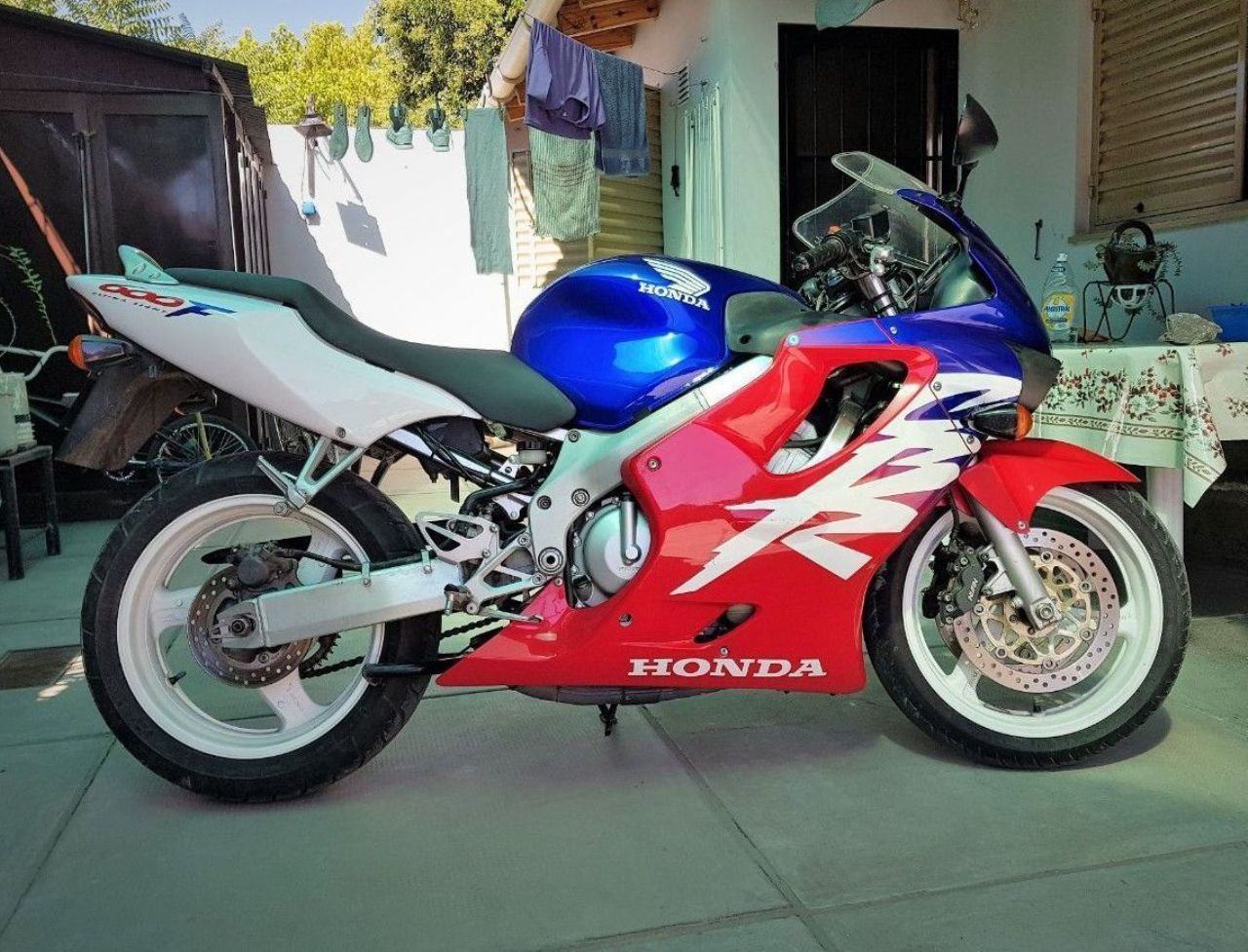 Honda CBR Usada en Mendoza, deRuedas