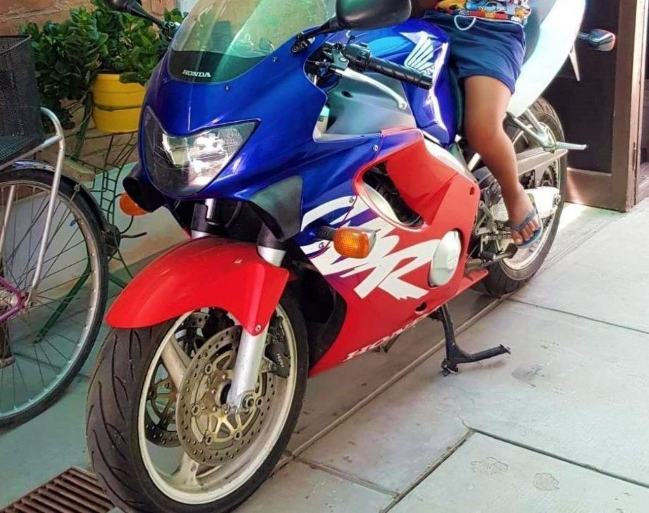 Honda CBR Usada en Mendoza, deRuedas