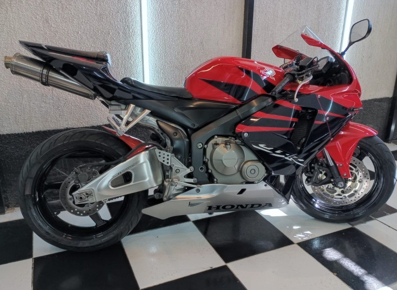 Honda CBR Usada en Mendoza, deRuedas
