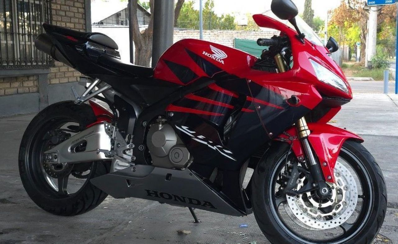 Honda CBR Usada en Mendoza, deRuedas