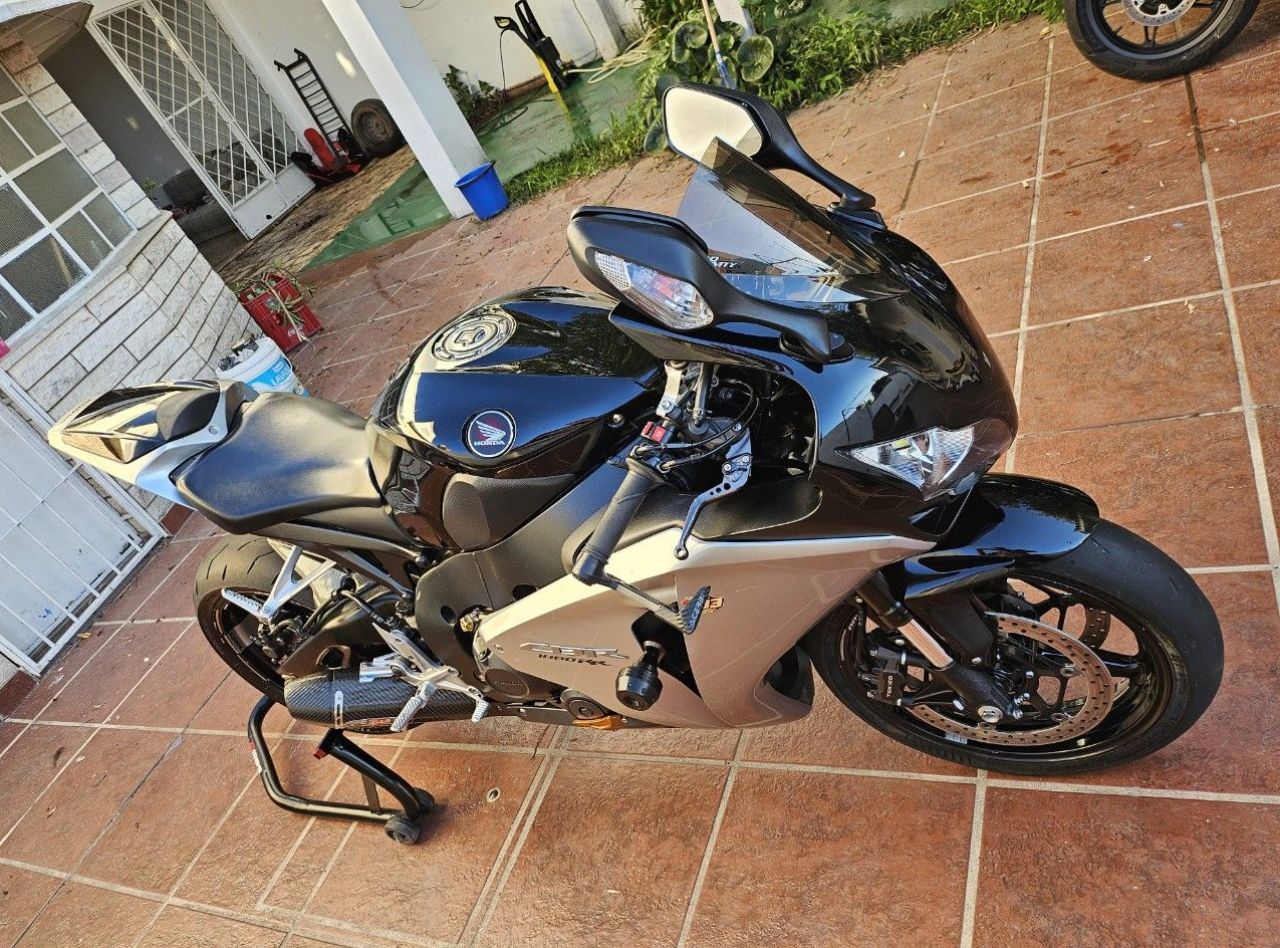 Honda CBR Usada en Córdoba, deRuedas