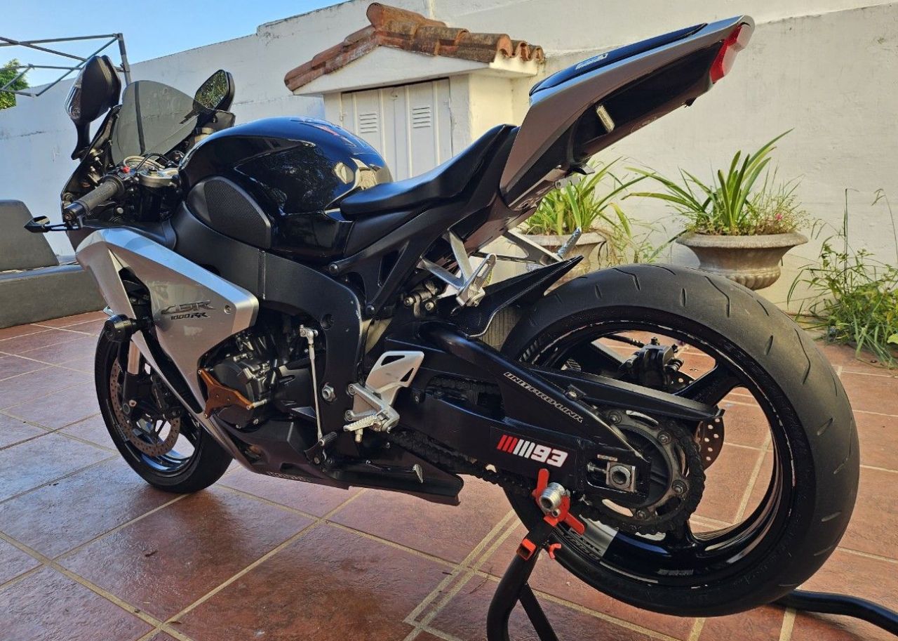 Honda CBR Usada en Córdoba, deRuedas