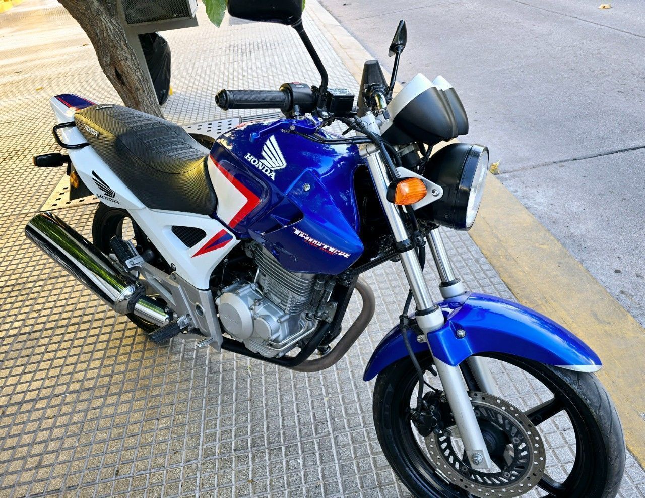 Honda CBX Usada en Mendoza, deRuedas