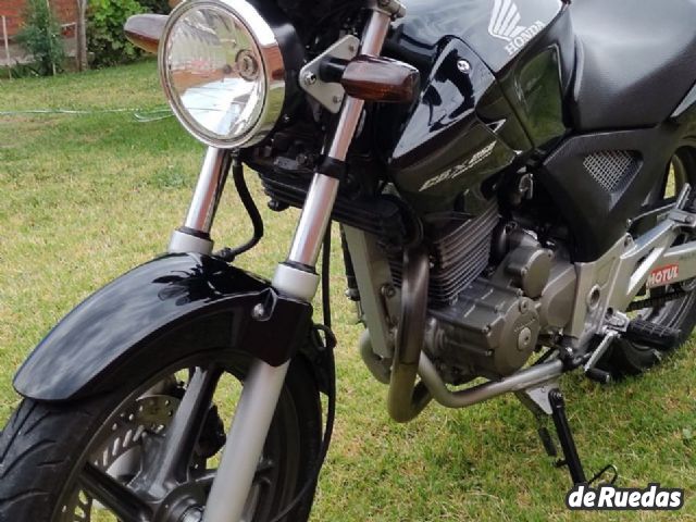 Honda CBX Usada en Mendoza, deRuedas