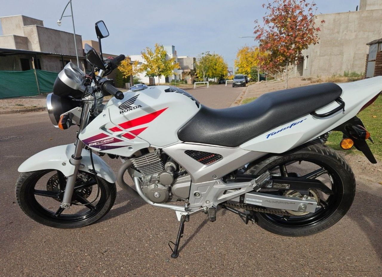 Honda CBX Usada en Mendoza, deRuedas