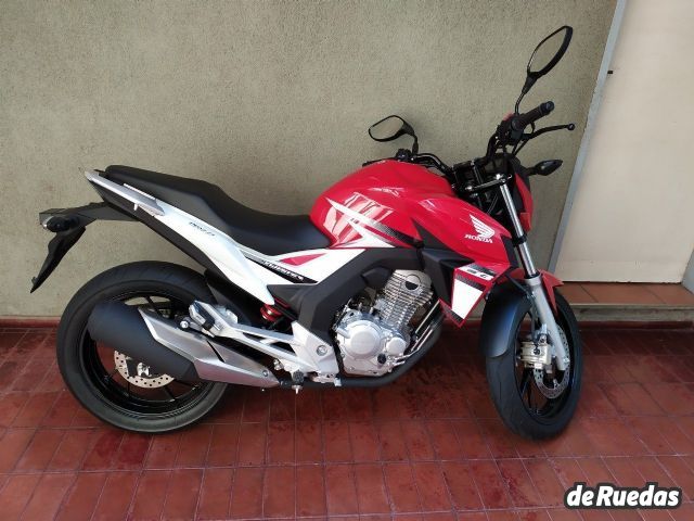 Honda CBX Usada en Mendoza, deRuedas