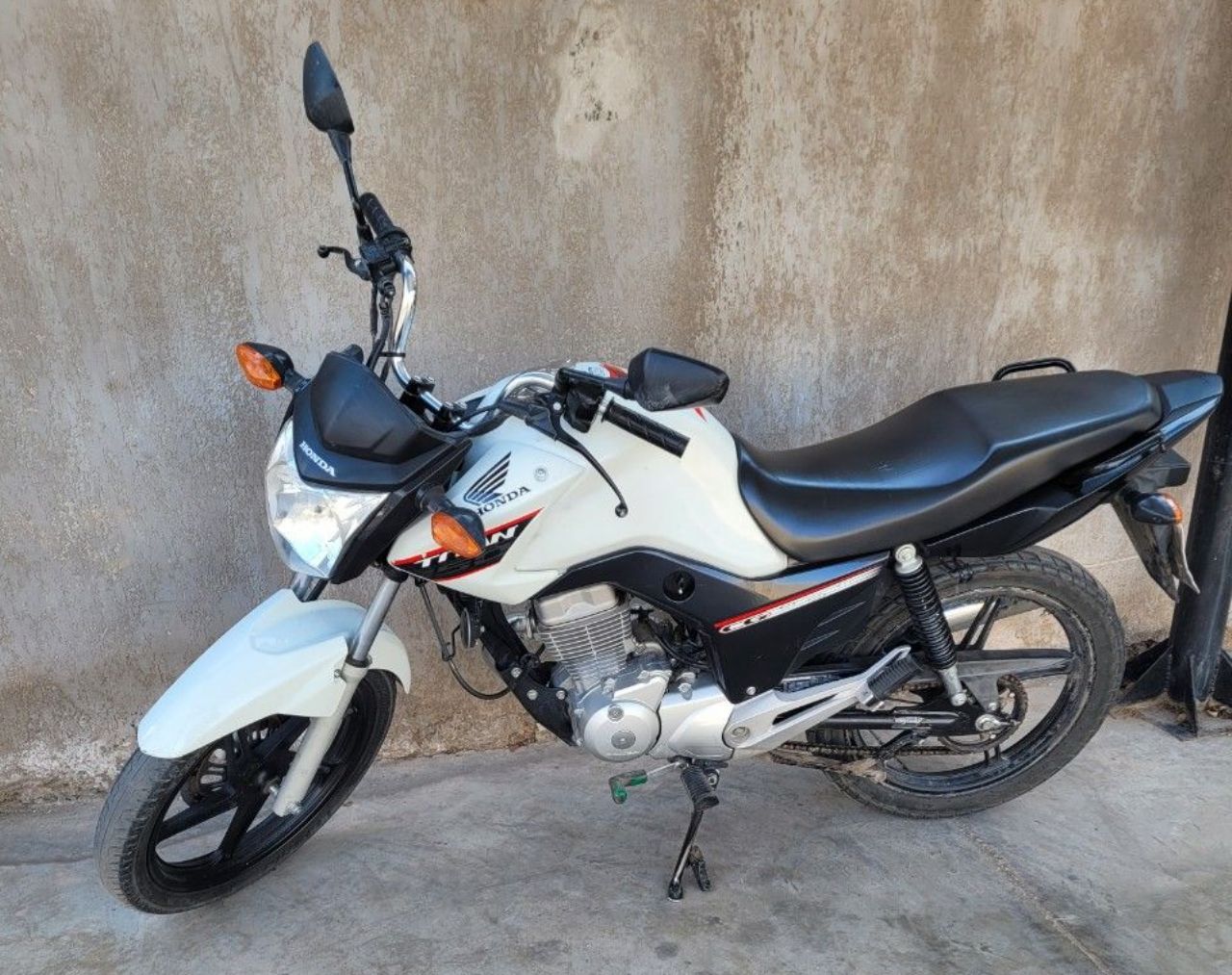 Honda CG Usada en San Juan, deRuedas