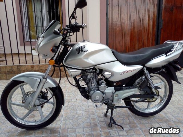 Honda CGR Usada en Mendoza, deRuedas