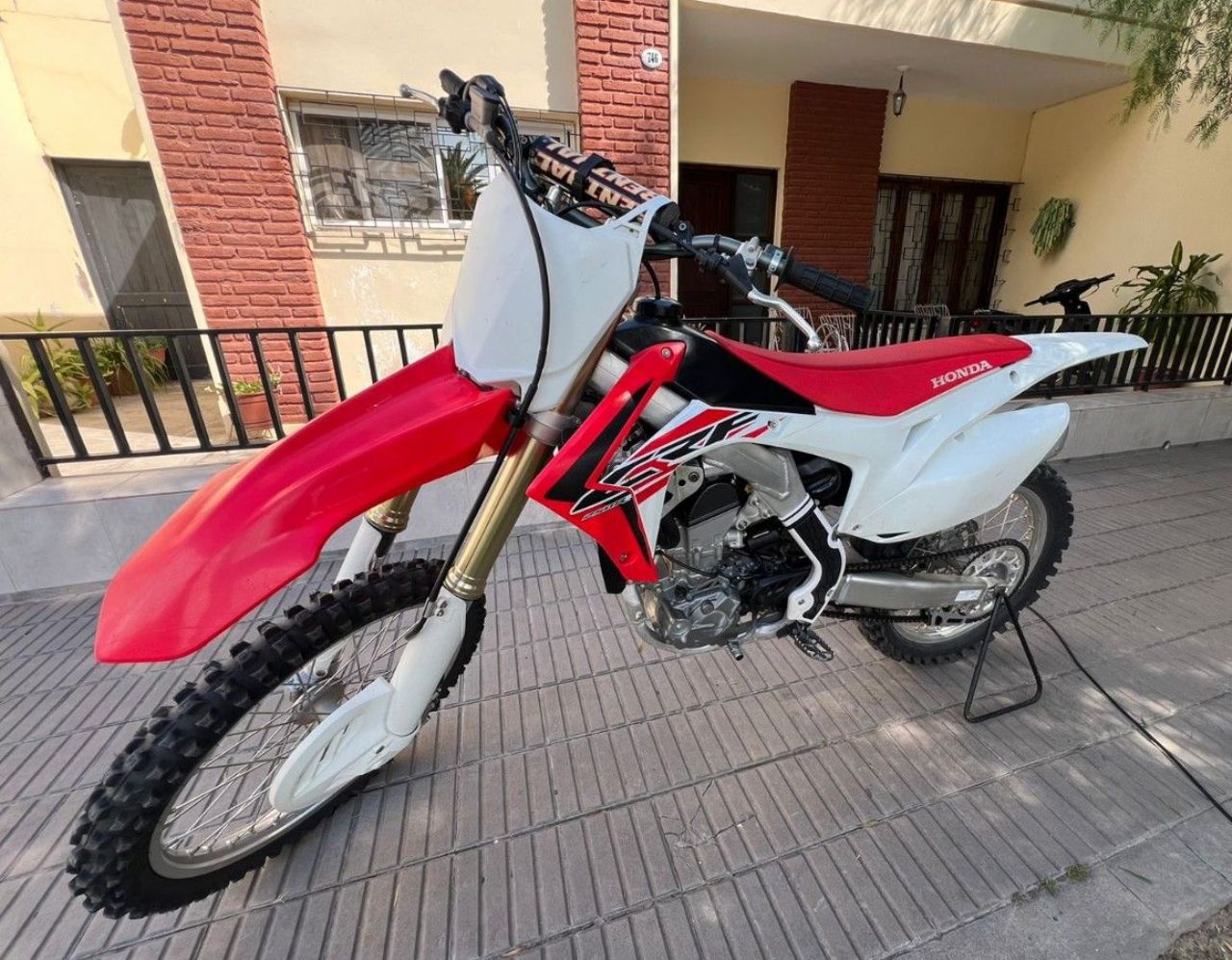 Honda CRF Usada en Chaco, deRuedas