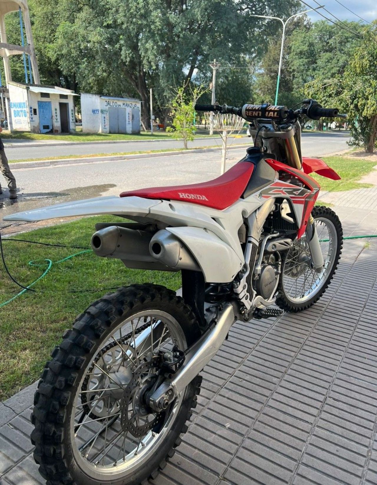 Honda CRF Usada en Chaco, deRuedas