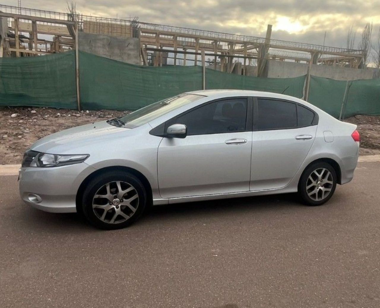 Honda City Usado en Mendoza, deRuedas