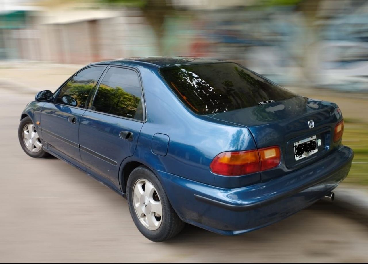 Honda Civic Usado en Buenos Aires, deRuedas
