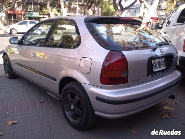 Honda Civic Usado en Mendoza, deRuedas