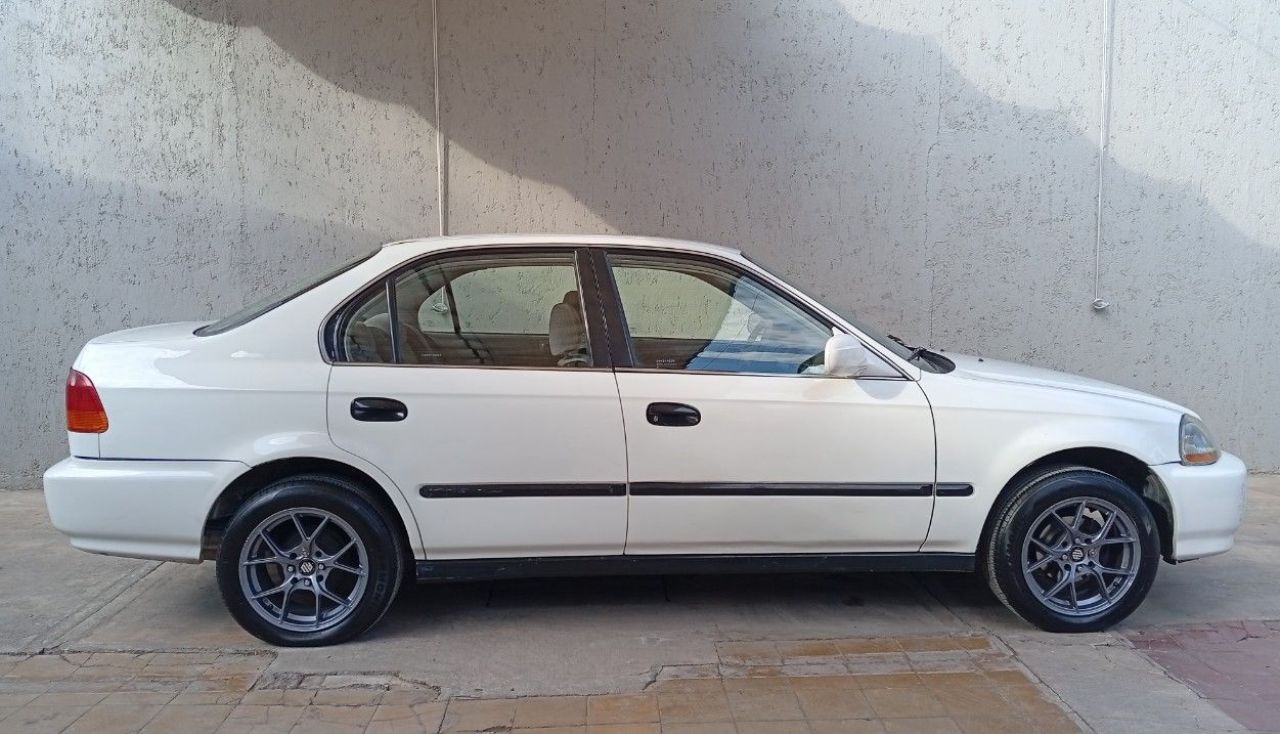 Honda Civic Usado en Mendoza, deRuedas