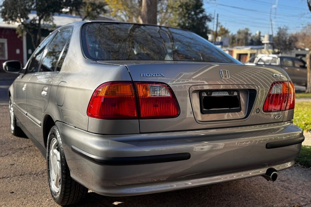 Honda Civic Usado en Mendoza, deRuedas