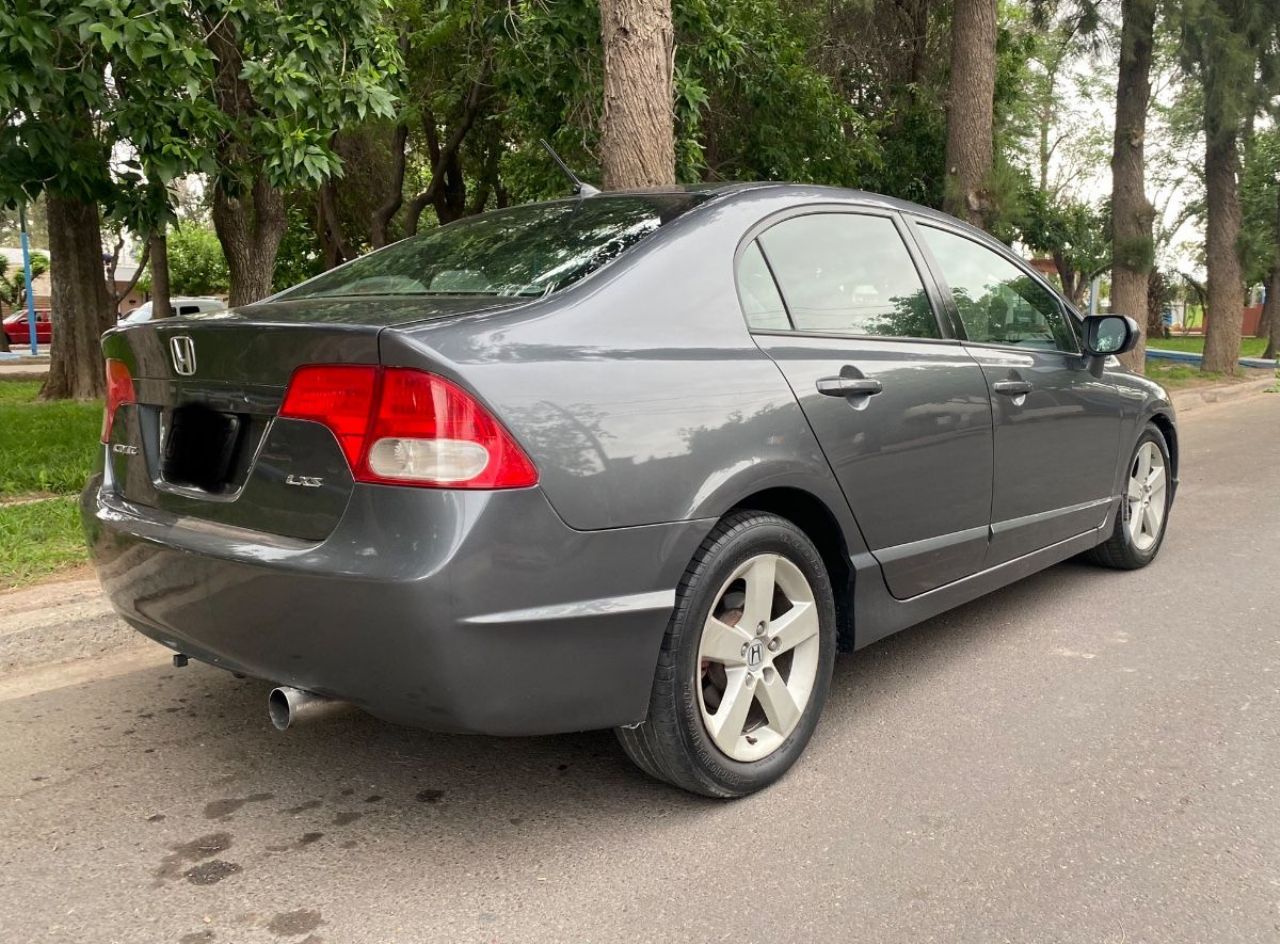 Honda Civic Usado en Mendoza, deRuedas