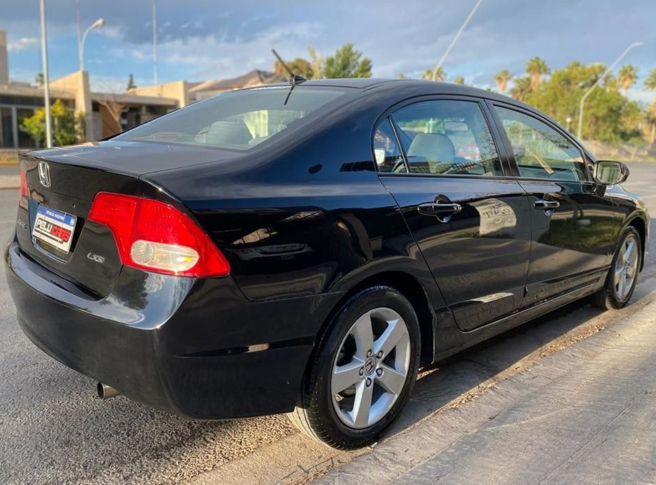 Honda Civic Usado en San Juan, deRuedas