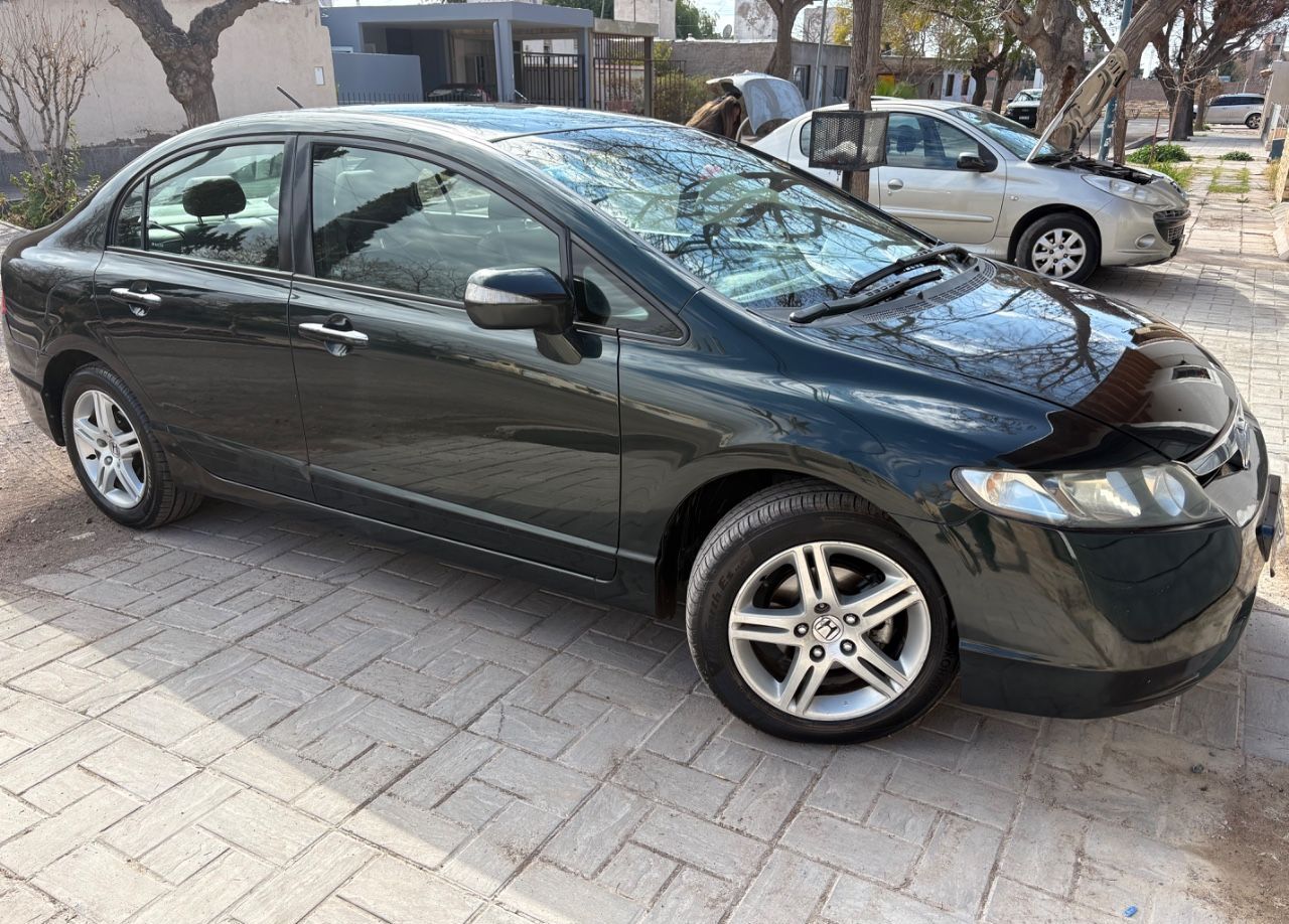 Honda Civic Usado en Mendoza, deRuedas