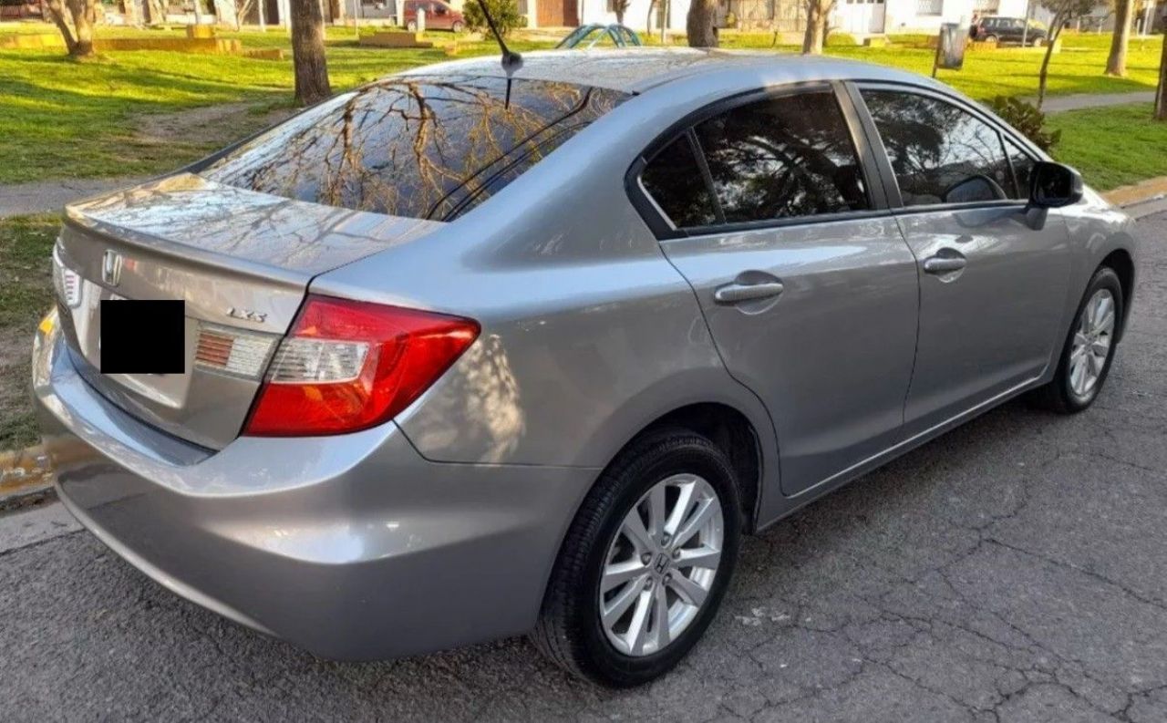 Honda Civic Usado en Buenos Aires, deRuedas