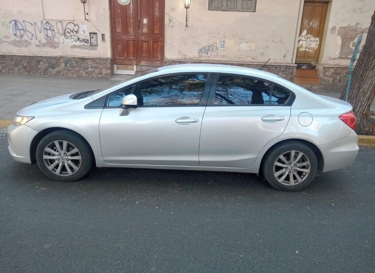 Honda Civic Usado en Mendoza, deRuedas