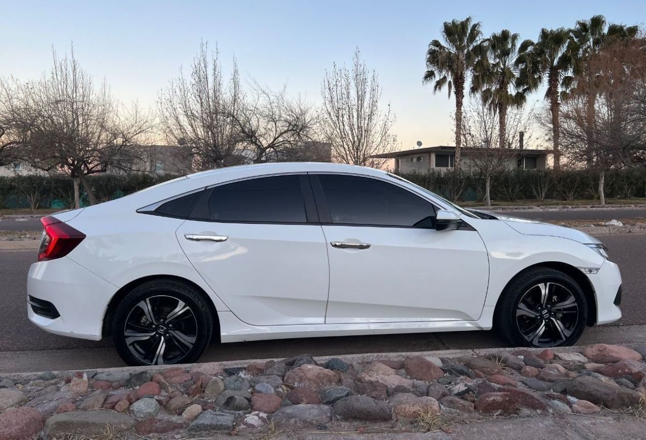 Honda Civic Usado en Mendoza, deRuedas