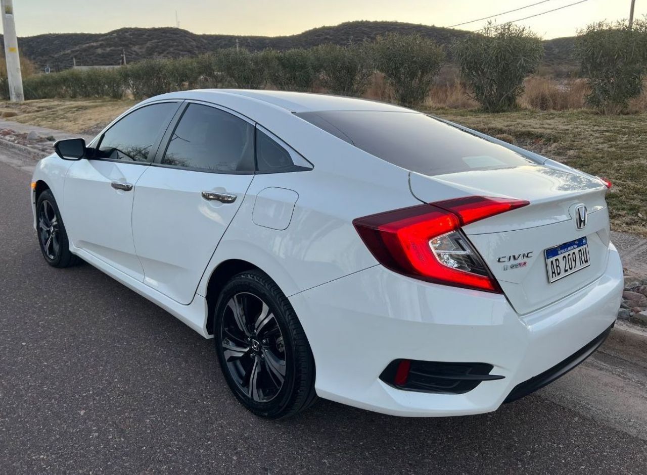 Honda Civic Usado en Mendoza, deRuedas