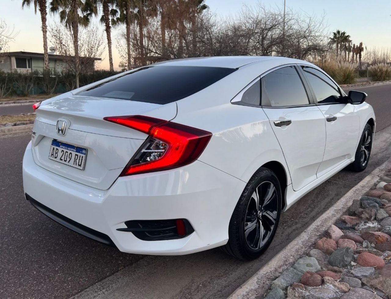 Honda Civic Usado en Mendoza, deRuedas