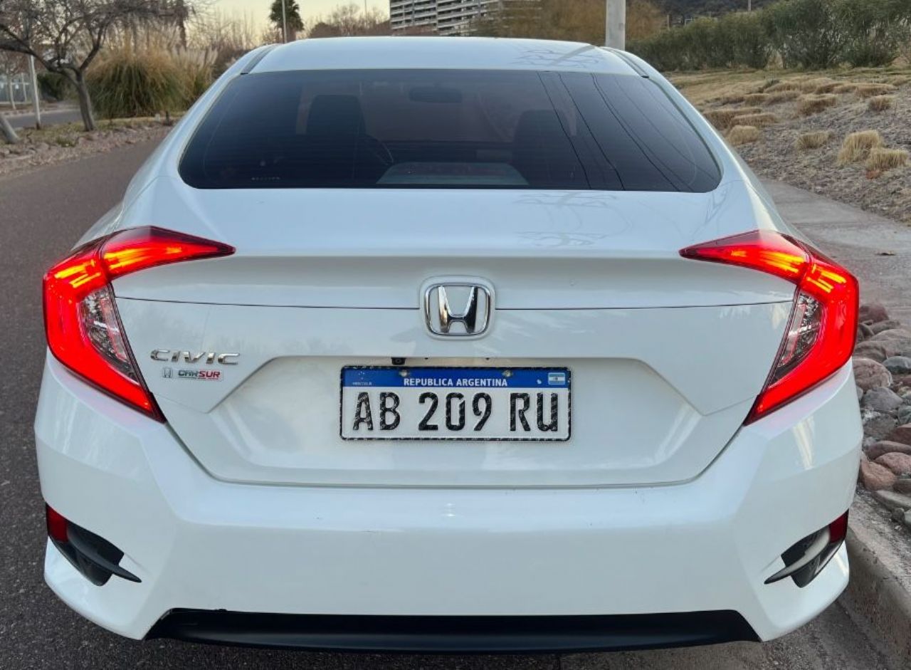 Honda Civic Usado en Mendoza, deRuedas
