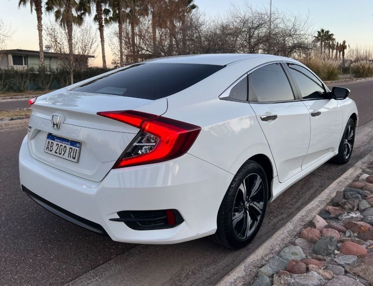 Honda Civic Usado en Mendoza, deRuedas