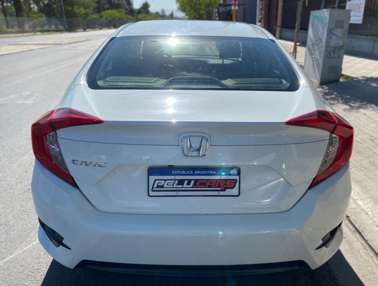 Honda Civic Usado Financiado en San Juan, deRuedas