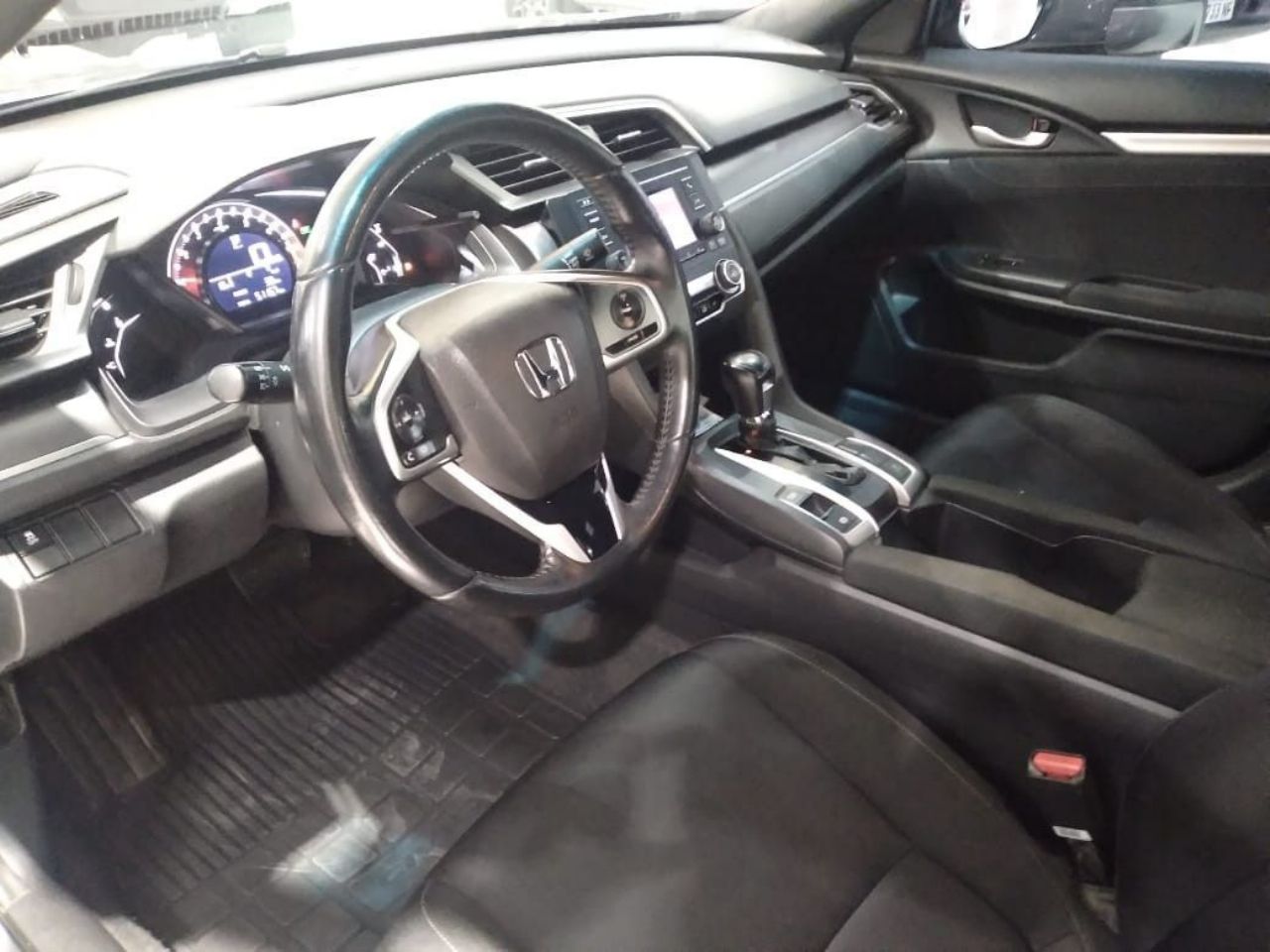 Honda Civic Usado en San Juan, deRuedas