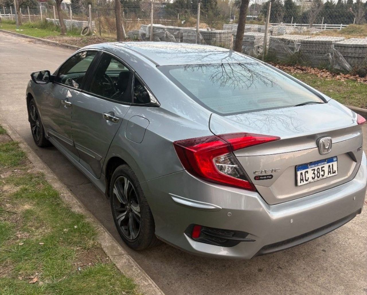 Honda Civic Usado en Buenos Aires, deRuedas