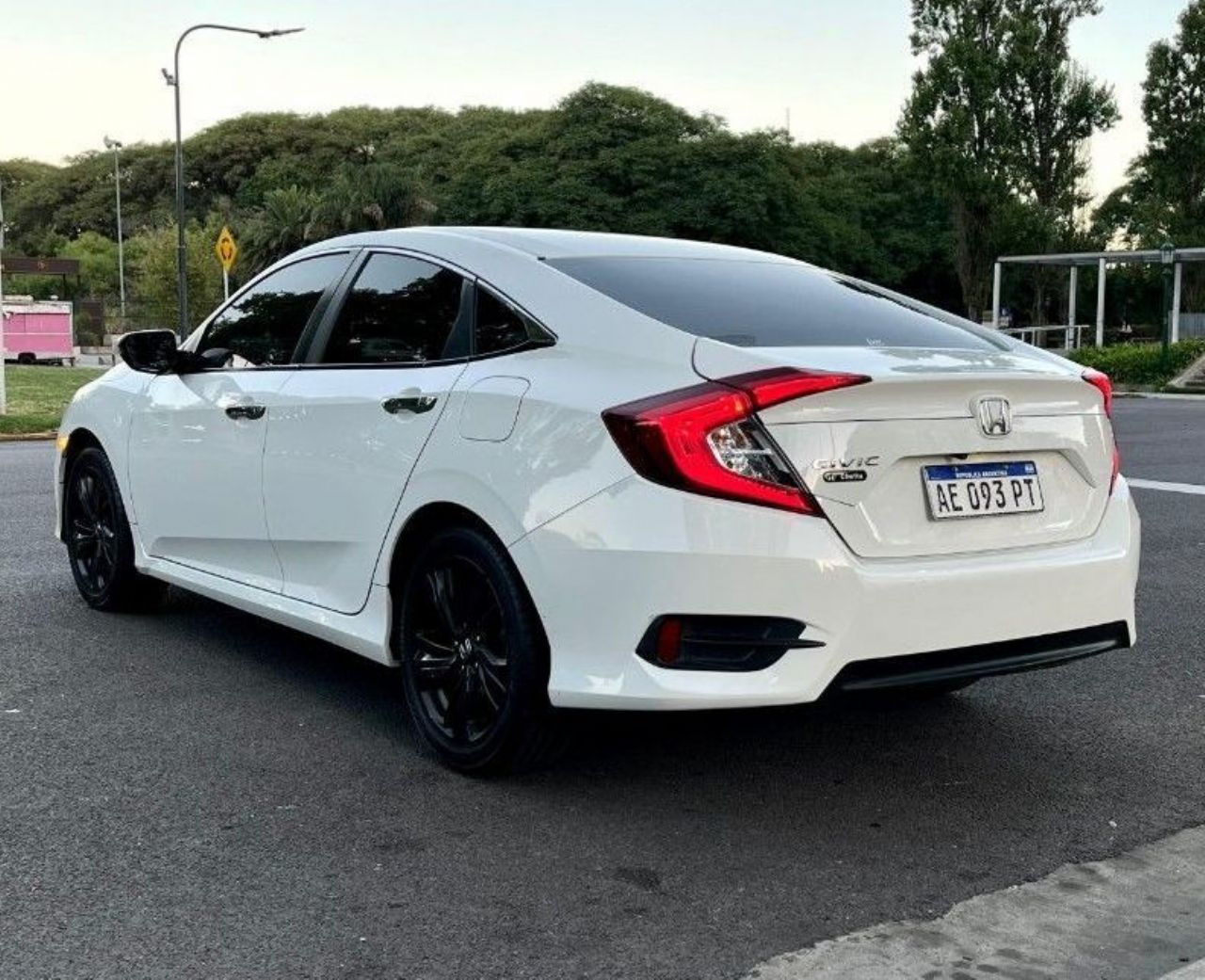 Honda Civic Usado en Buenos Aires, deRuedas