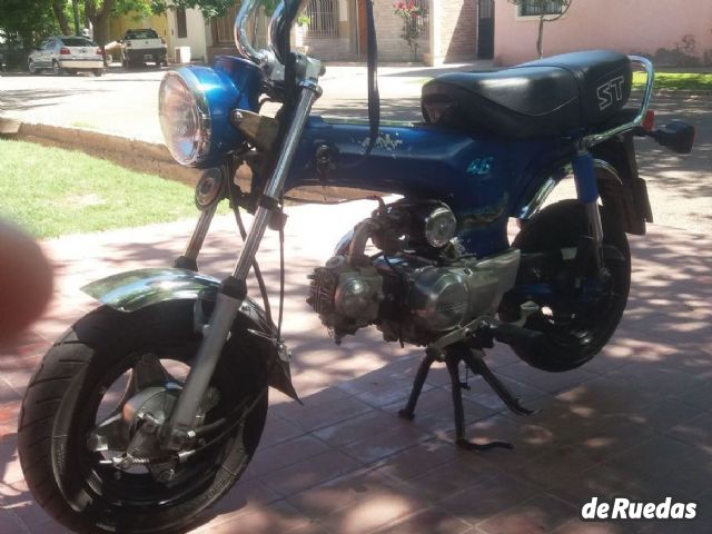 Honda DAX Usada en Mendoza, deRuedas