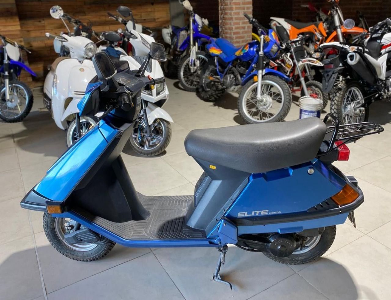 Honda Elite Usada en San Juan, deRuedas