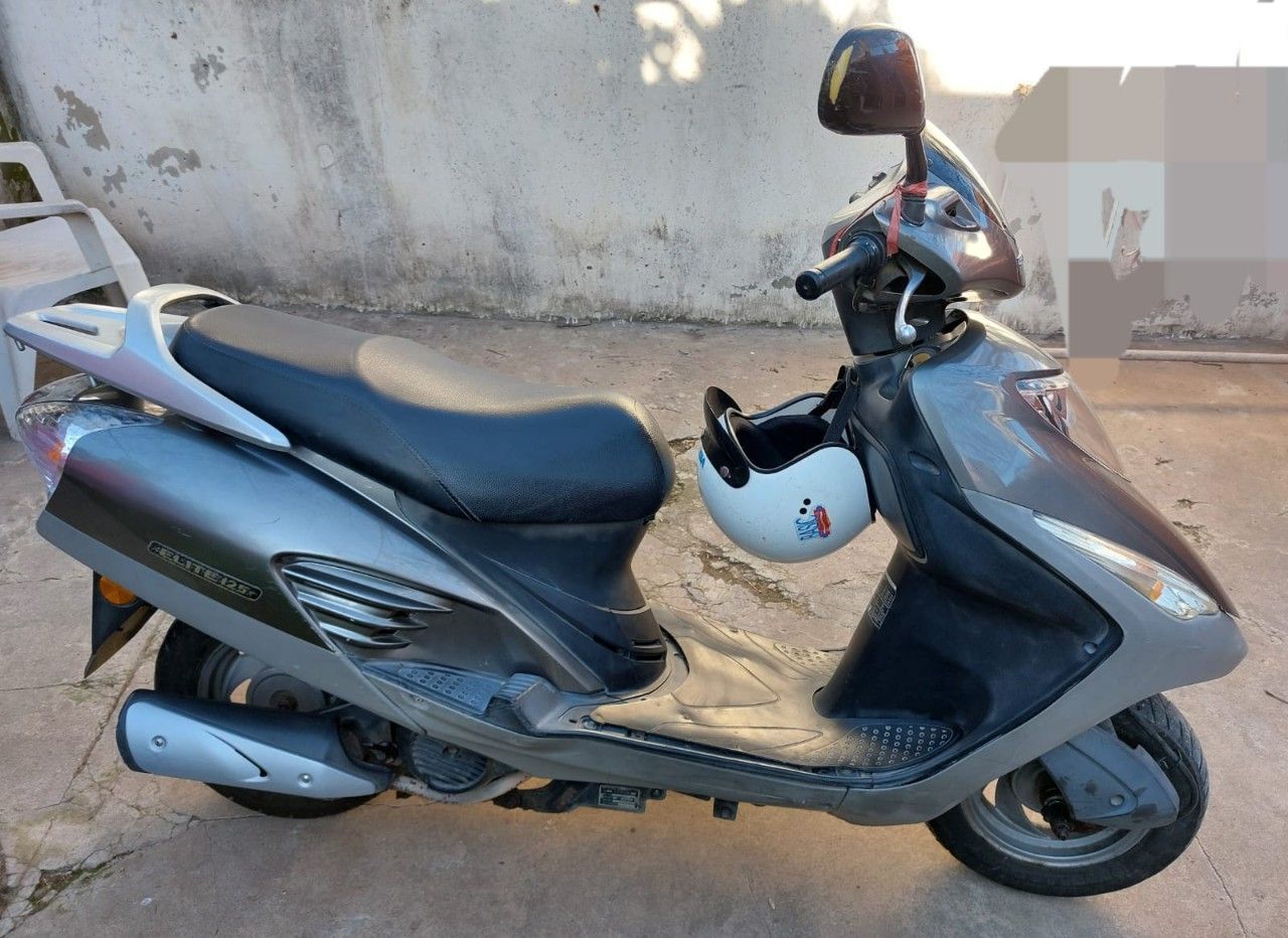 Honda Elite Usada en Santa Fe, deRuedas